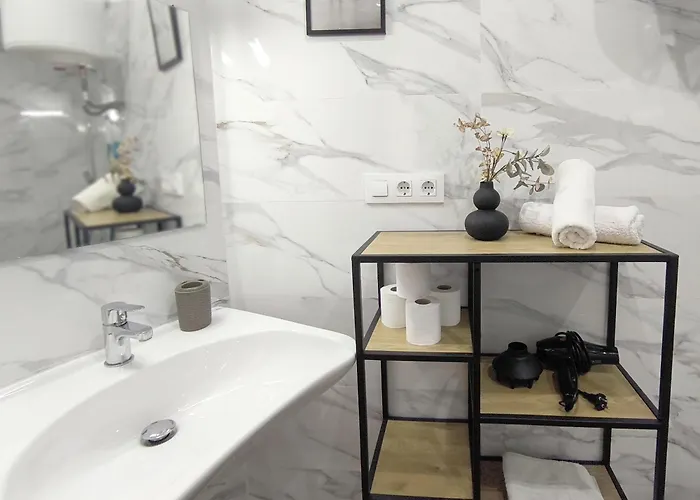 Estudio Tranquilo Cerca Del Centro